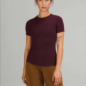 Lululemon NWT Hold Tight Short Sleeve